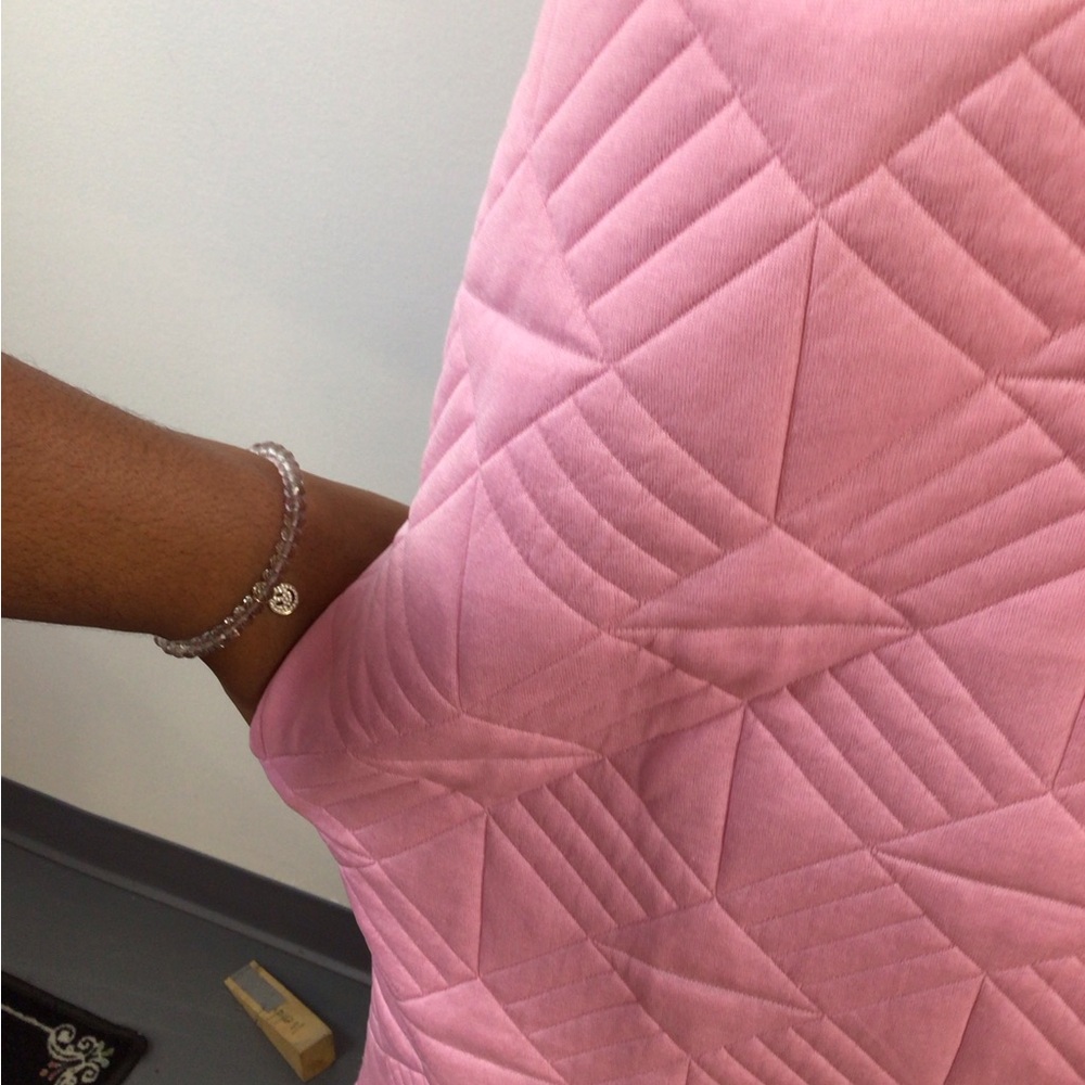 NWOT Pink Ruffle Sleeve Quilted Dress Midi, sz Large - Picture 8 of 11